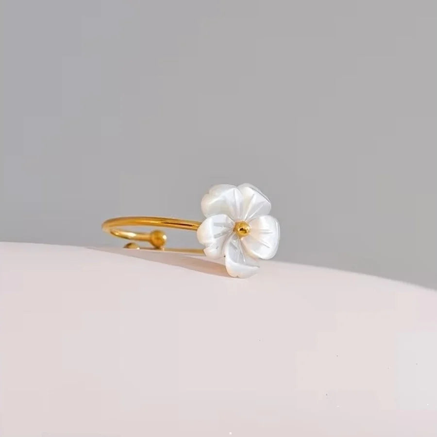 Gold Flower Ring