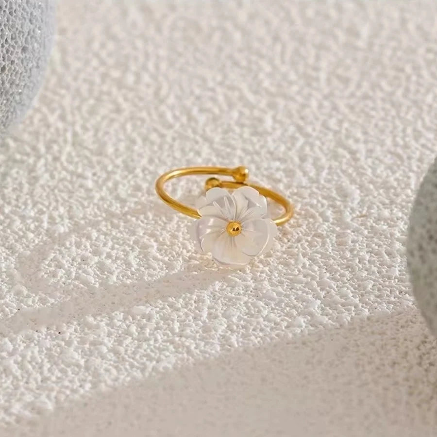 Gold Flower Ring